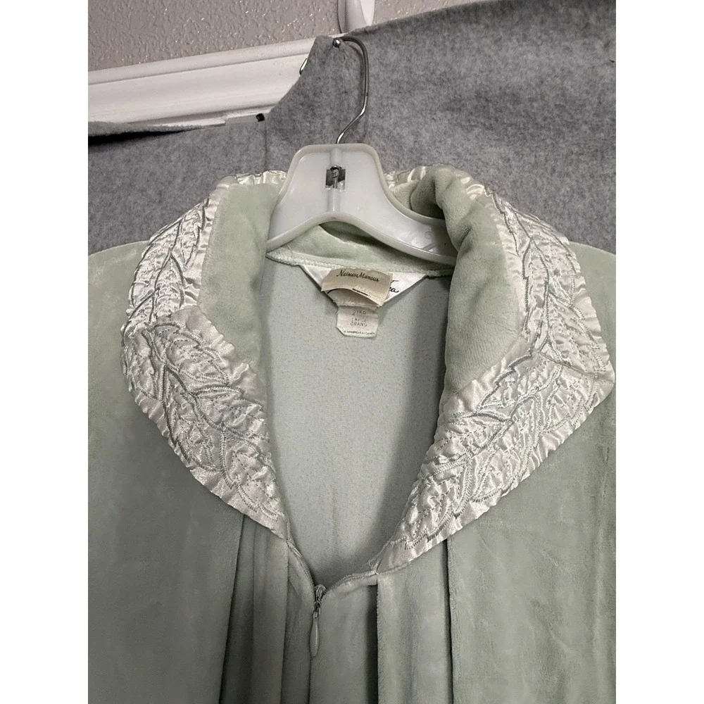 Diamond Tea Robe Womens L-XL Green Velour Zip Front‎ Embroidered Kaftan Pockets